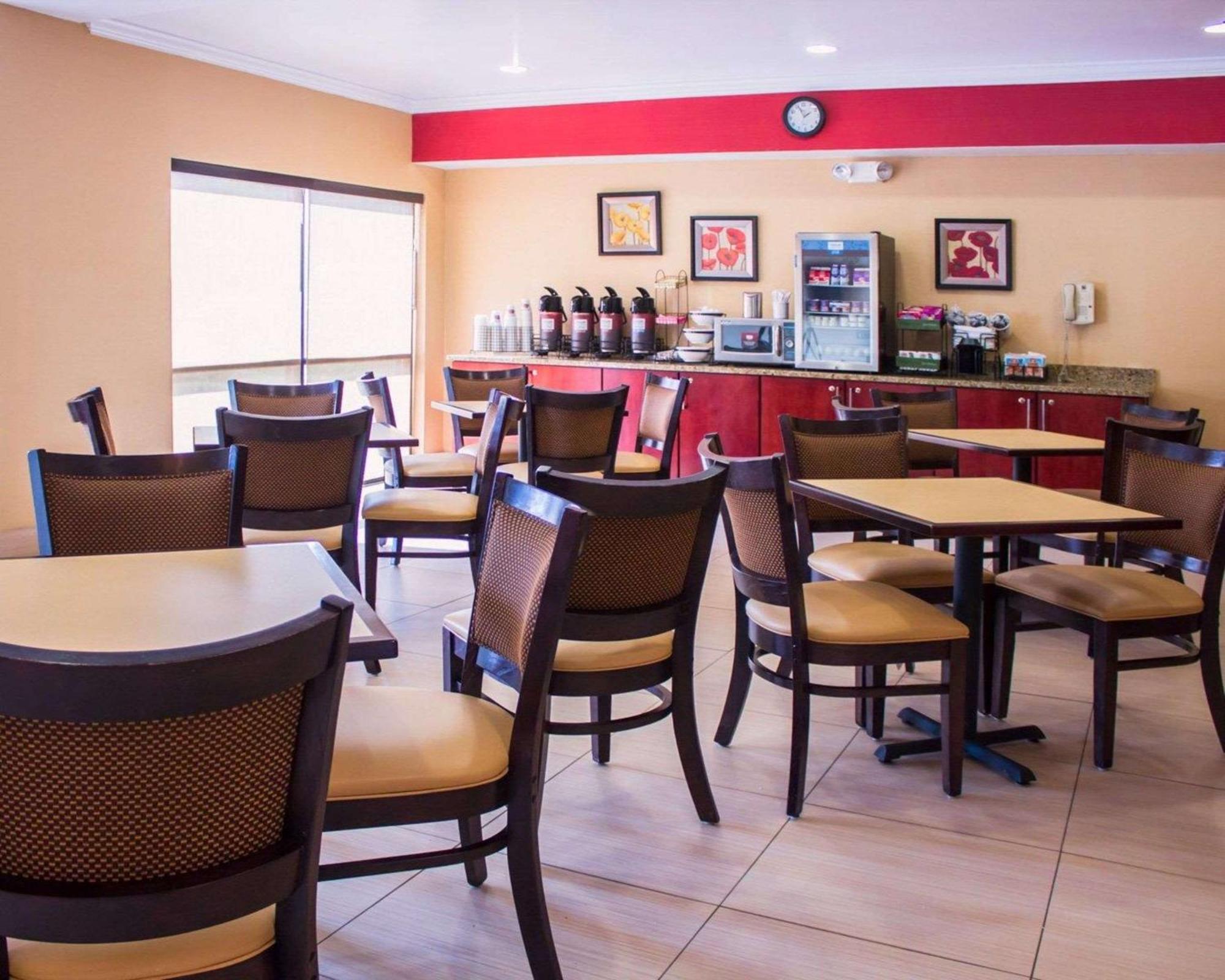 Comfort Inn & Suites Trussville I-59 Exit 141 Dış mekan fotoğraf