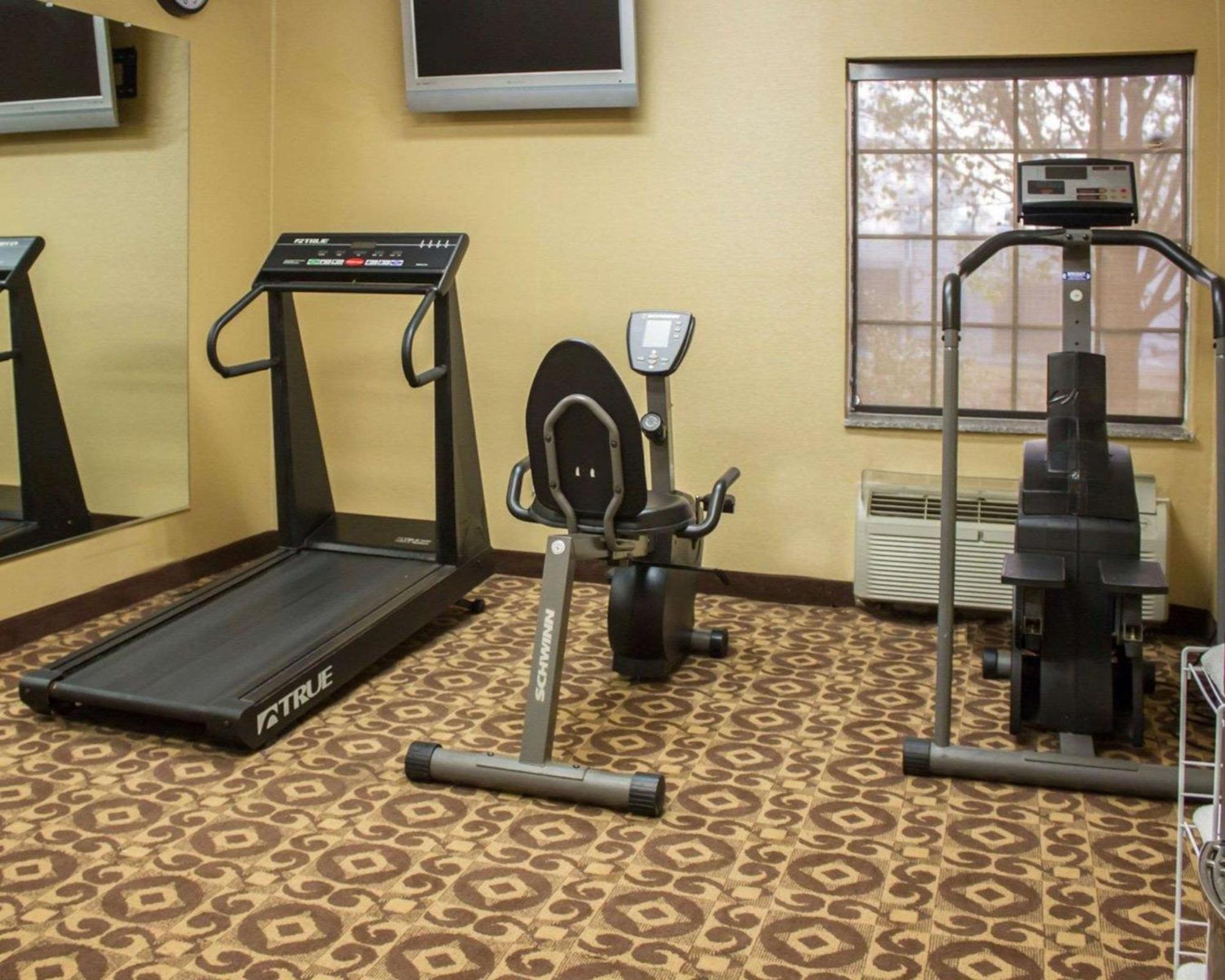 Comfort Inn & Suites Trussville I-59 Exit 141 Dış mekan fotoğraf