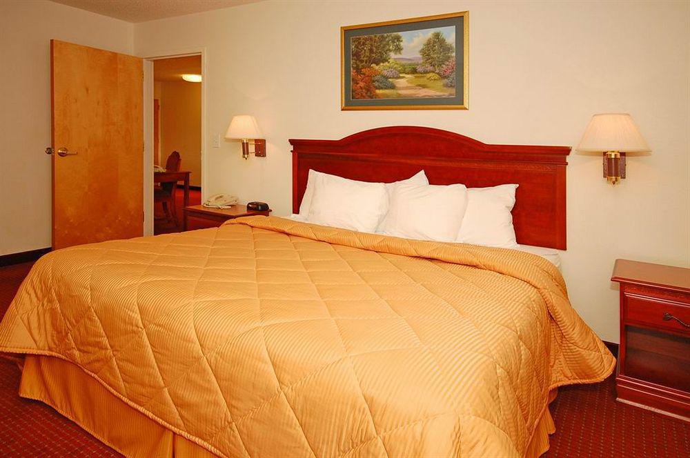 Comfort Inn & Suites Trussville I-59 Exit 141 Dış mekan fotoğraf