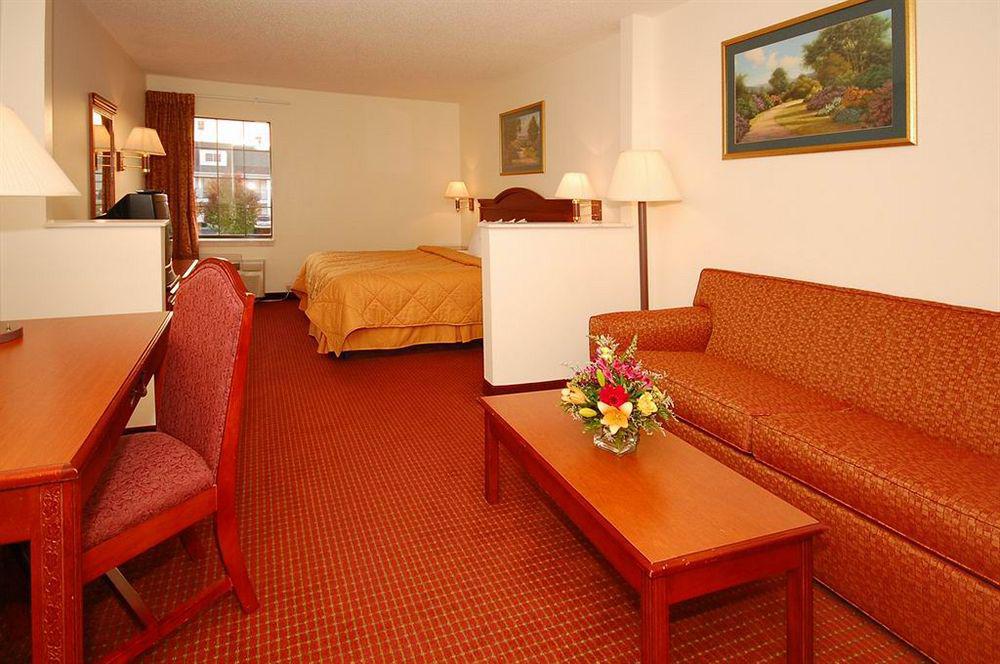 Comfort Inn & Suites Trussville I-59 Exit 141 Dış mekan fotoğraf